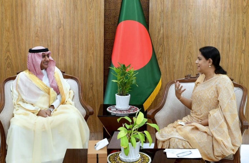 Environment adviser seeks Saudi support to address climate crisis Environment adviser seeks Saudi support