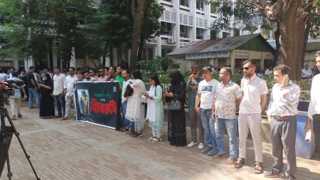 Fans stage protest demanding justice for Salman Shah’s death