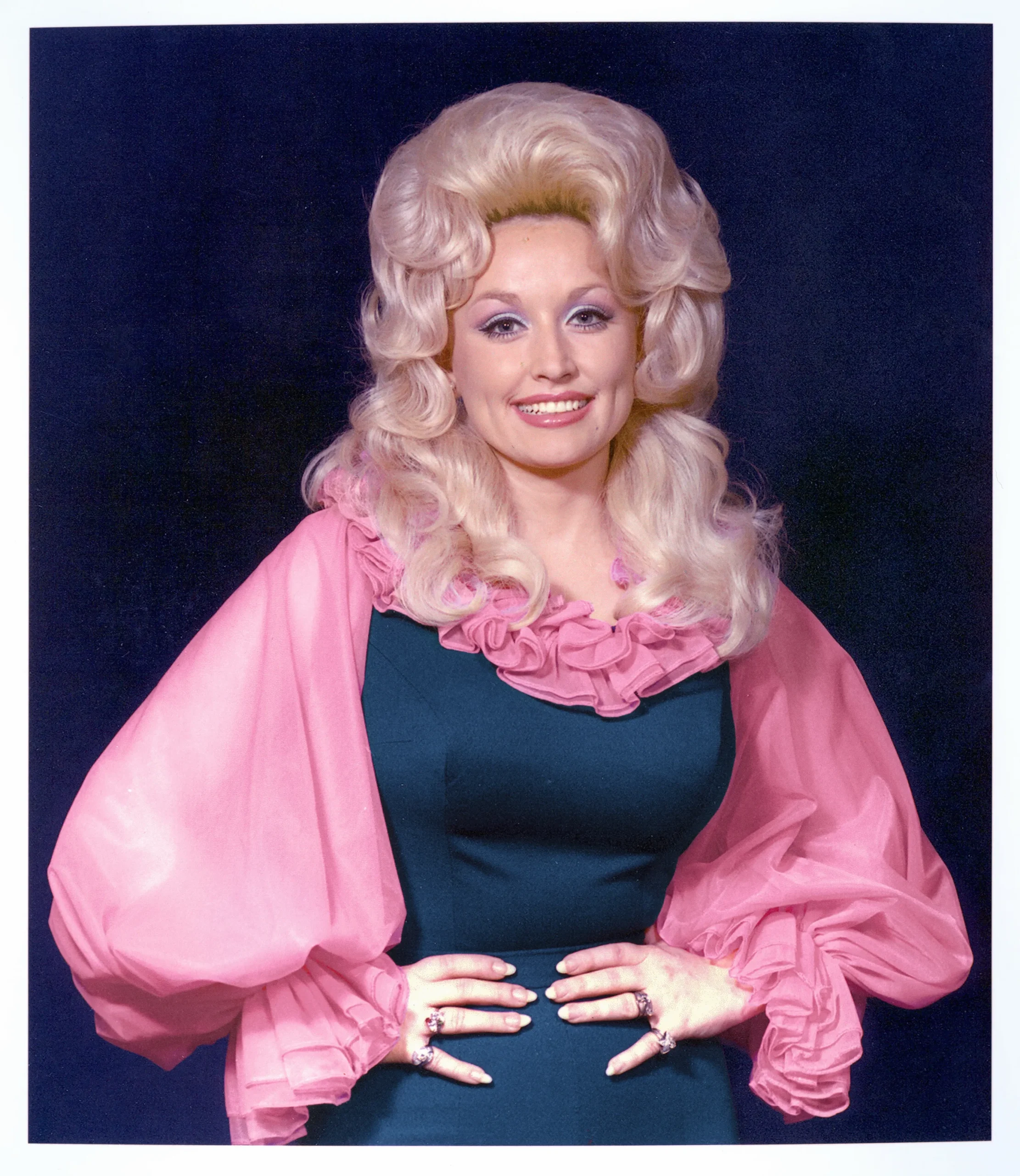 Dolly Parton faces health challenges, sister seeks prayers