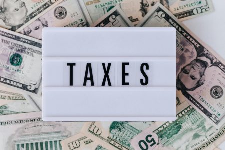 IMF presses for 2% minimum turnover tax