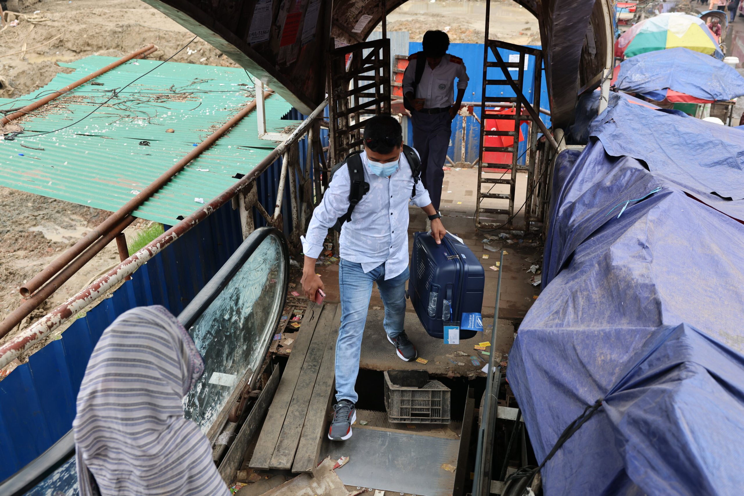 Dhaka’s escalators: Means of help turn to source of suffering