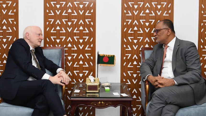 German ambassador meets commerce adviser
