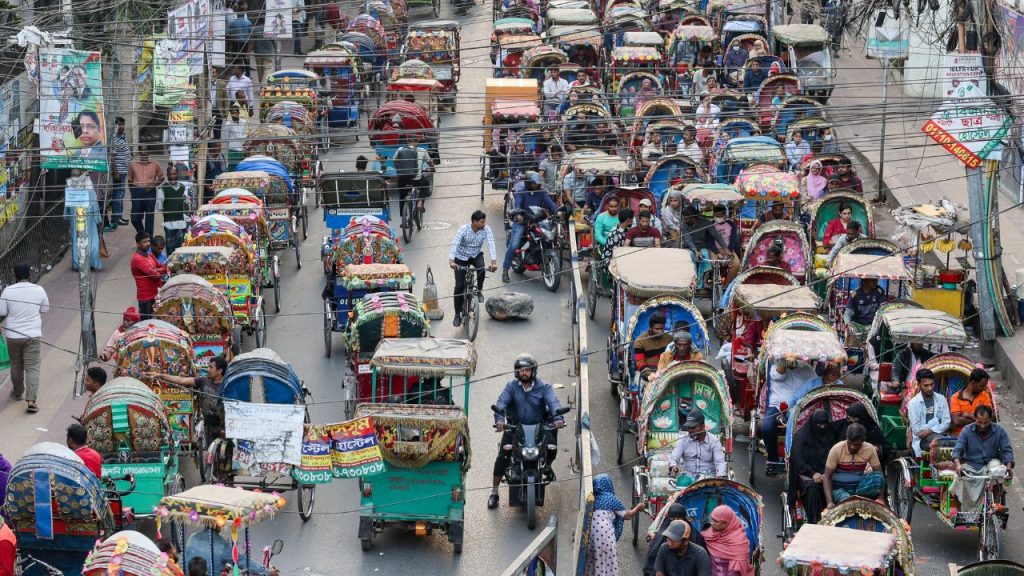 auto rickshaw protest