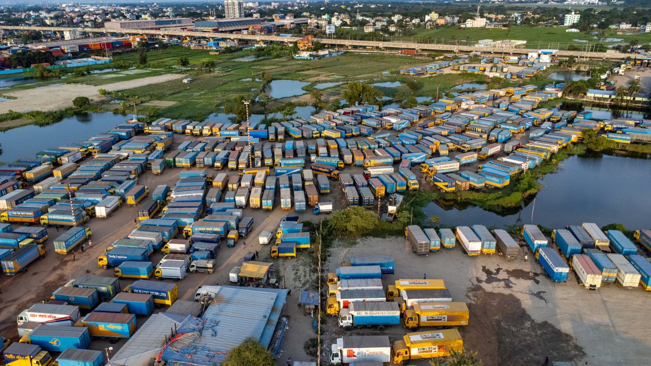 Commercial Fleet and Logistics Distribution