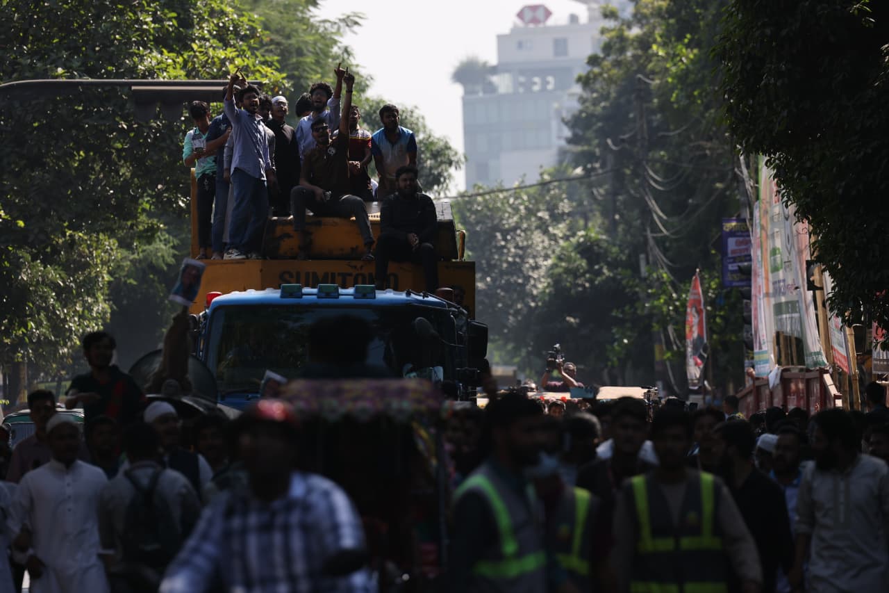 Dhanmondi Bulldozer