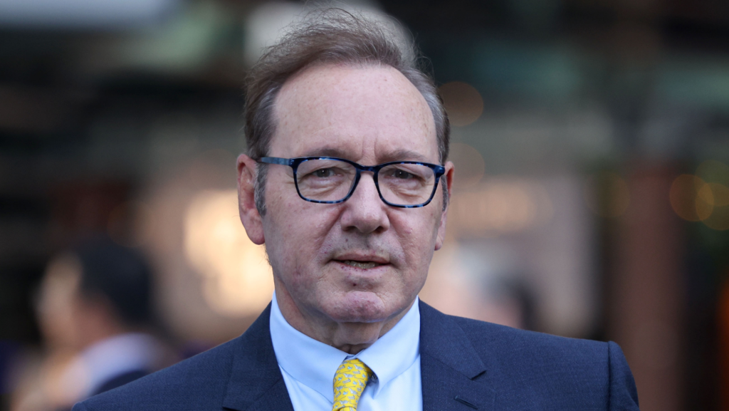 Kevin Spacey nomadic lifestyle