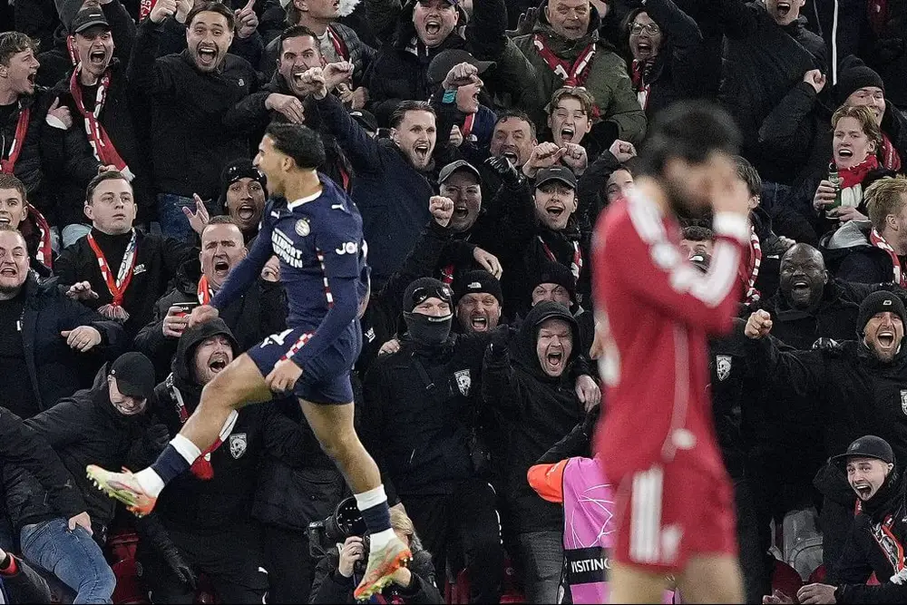 Liverpool misery deepens as PSV hand out 4–1 Champions League thrashing