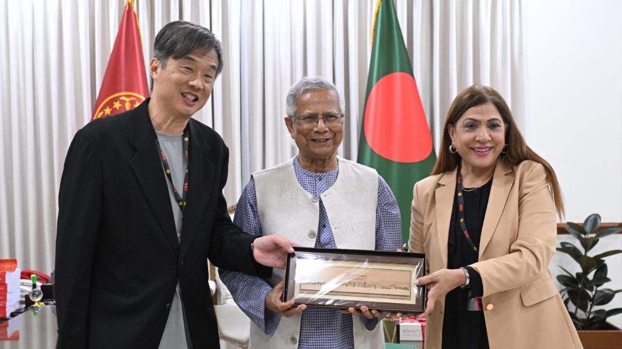 Yunus calls for greater awareness on cancer