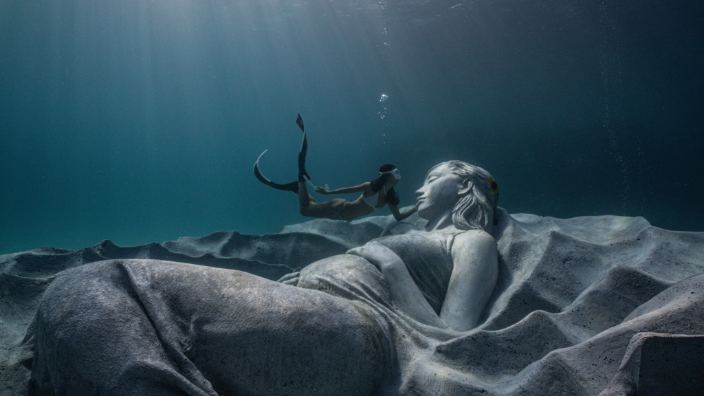 Ocean Gaia/Japan’s first underwater sculpture Japan under sea sculpture