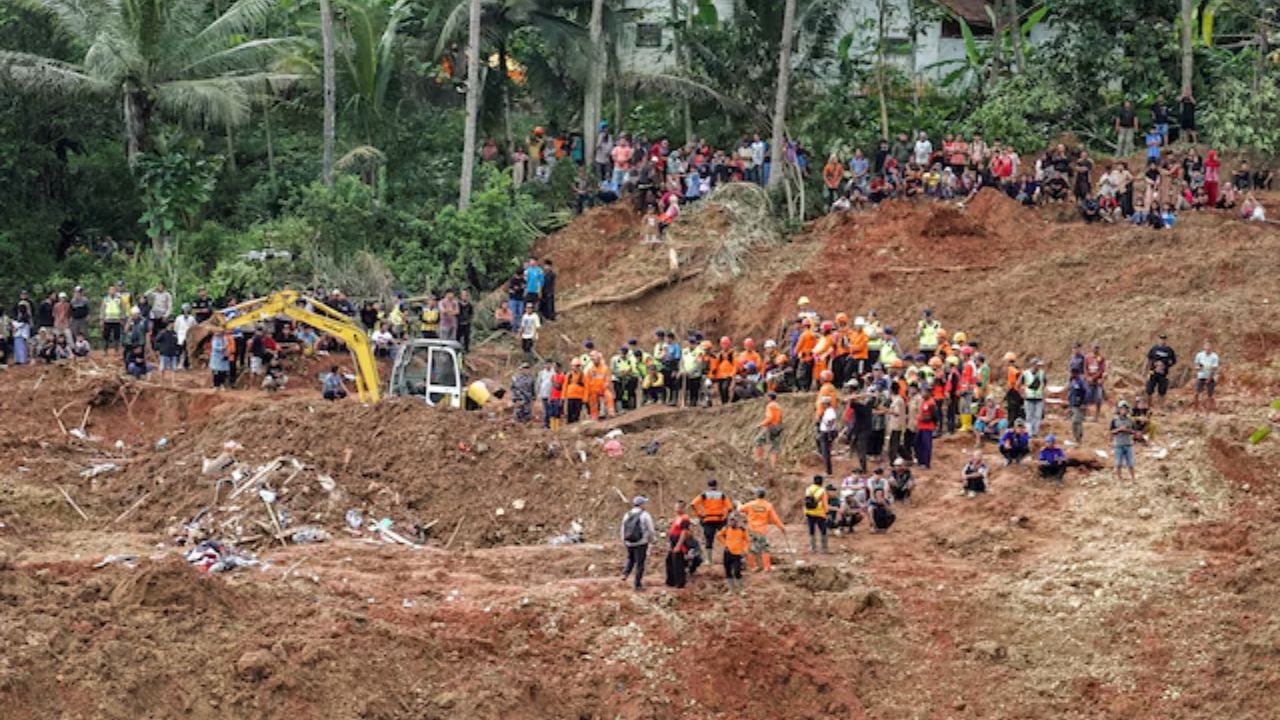 Indonesia landslides death toll hits 30