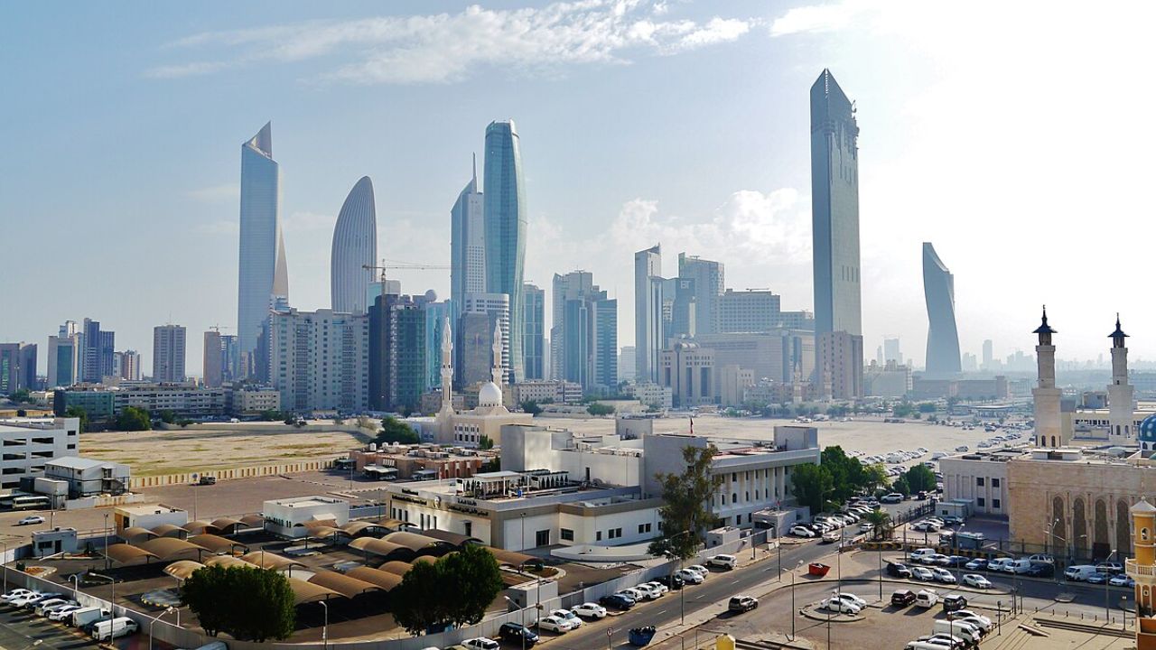 Kuwait hikes up iqama, visa fees