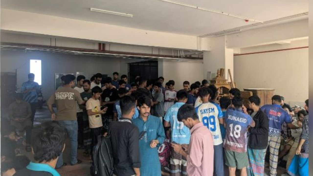 DU students demand ‘Swadhinata Bhaban’ allocation