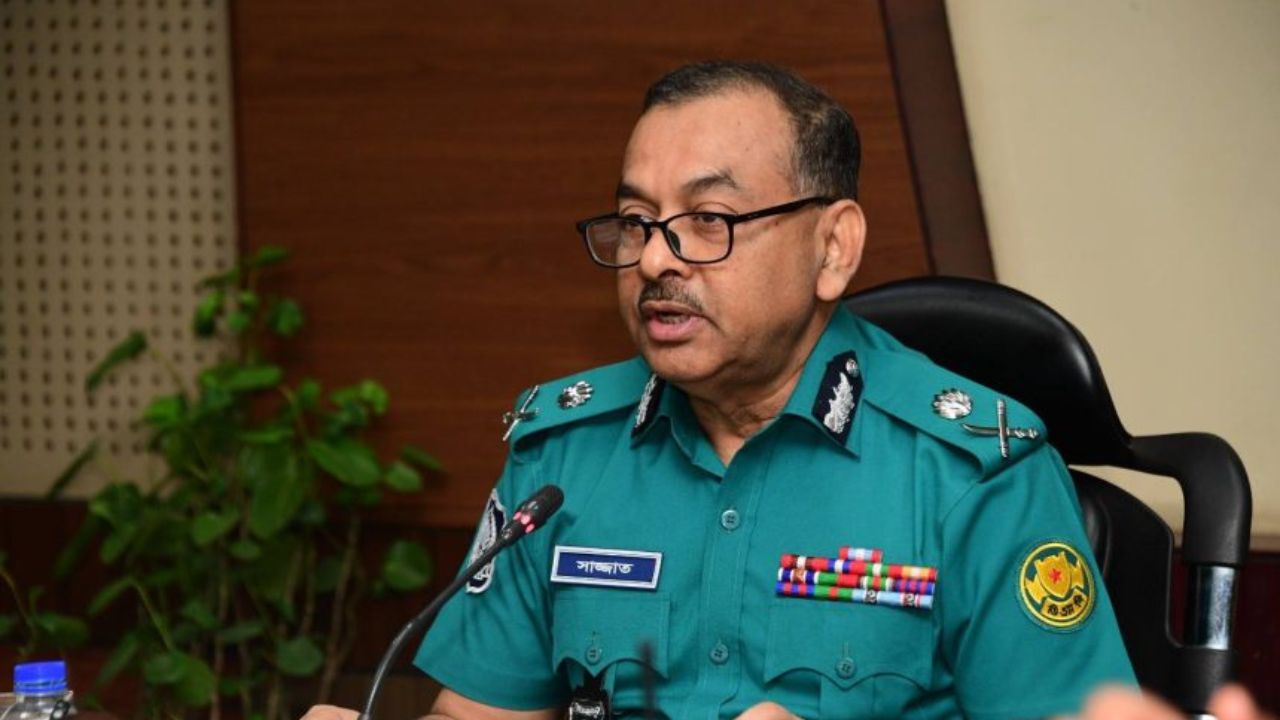 Police authorised to shoot if attacked with crude bombs