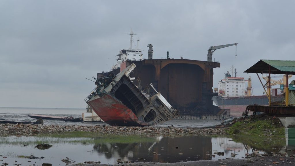 Money laundering behind ghost ships shipbreaking