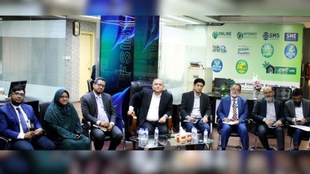 FSIB admins meet clients at Mohakhali branch FSIB admin