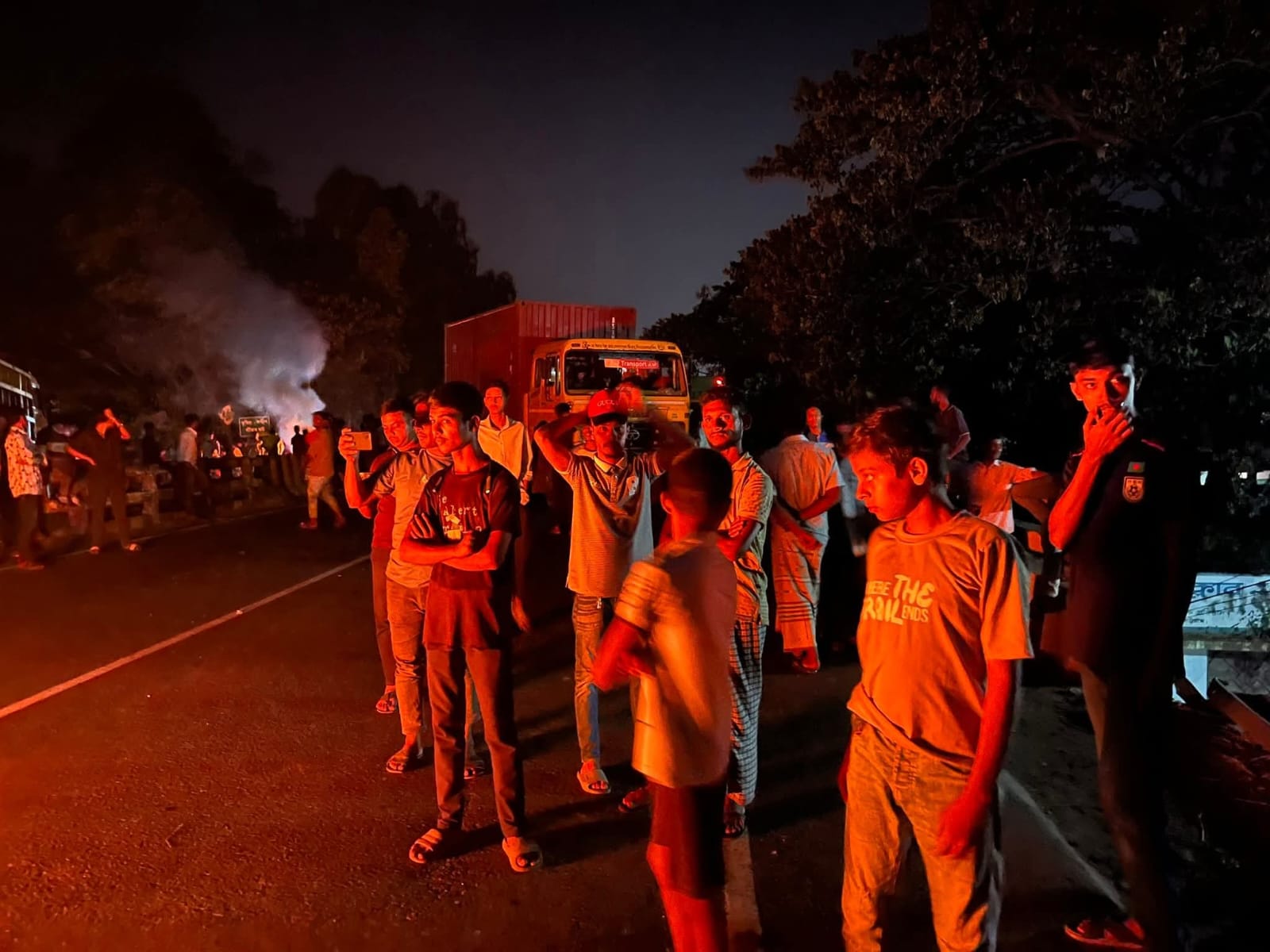 Supporters of BNP leader Aslam Chowdhury block highway in Sitakunda