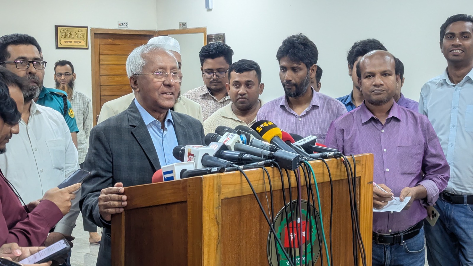 Dialogue with political parties to begin 13 Nov: EC secy