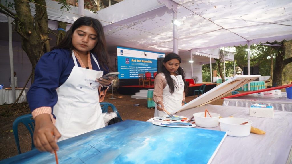 DU hosts two-day ‘Art for Equality’ workshop with participants from 9 universities