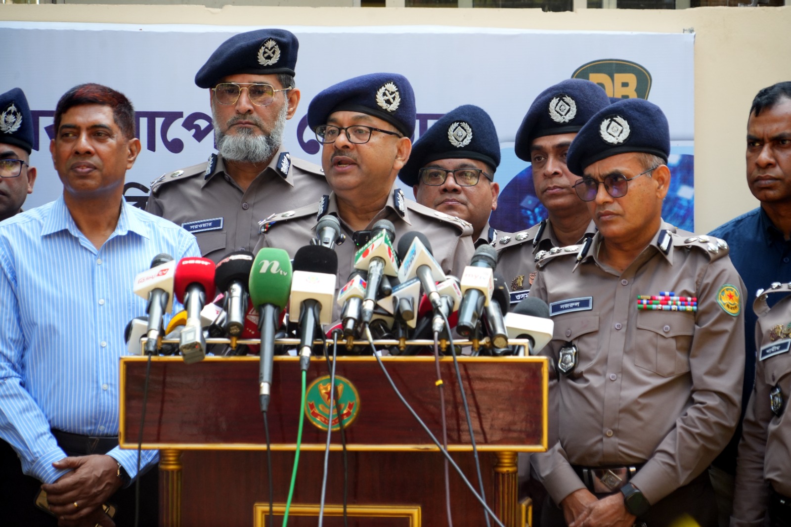 DMP chief warns of ‘anarchy’ if attacks on police escalate
