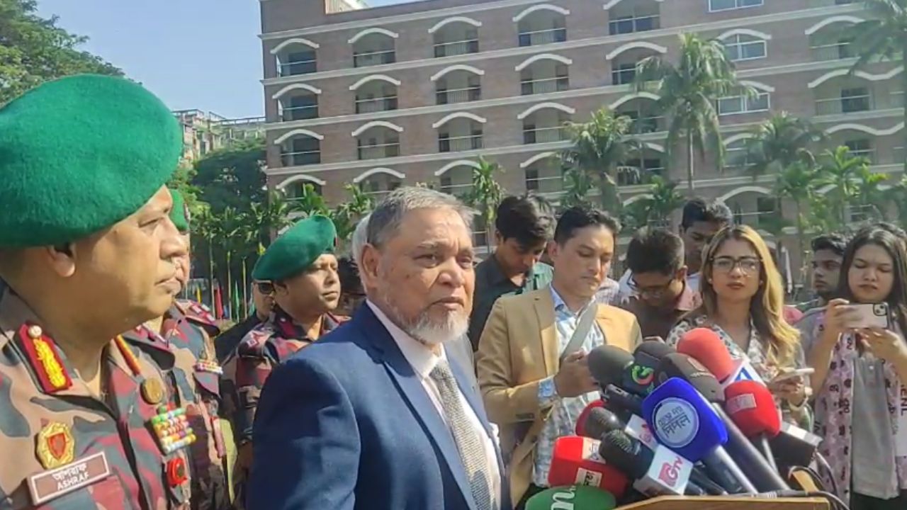 CEC warns of action against attempts to obstruct voting