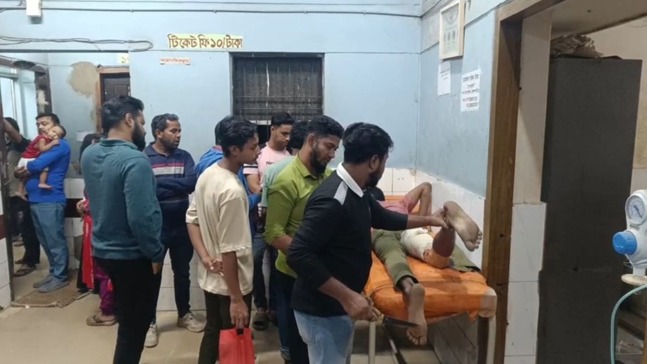 Three injured as rival groups clash in B’baria