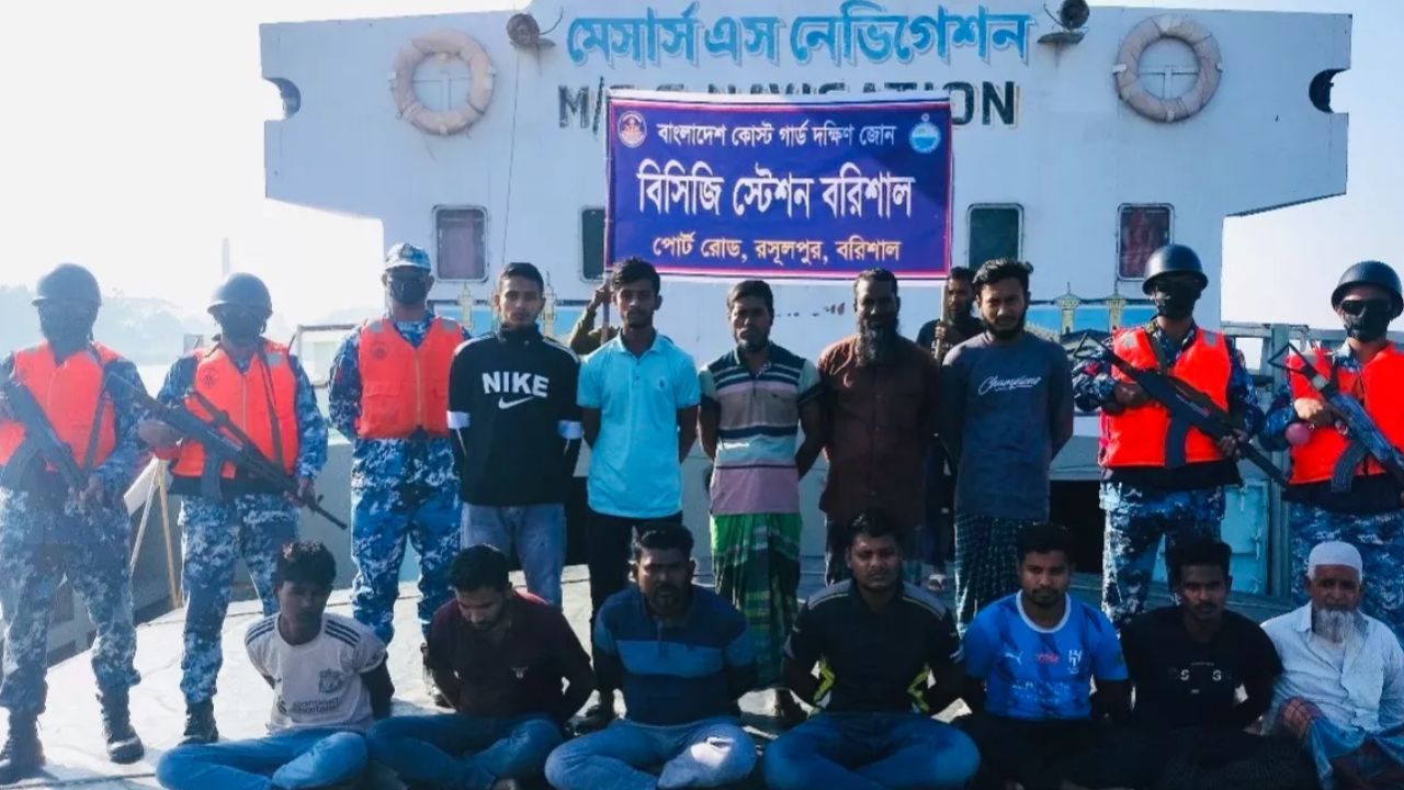 Coast Guard detains 12 with coal worth over Tk1 cr in Barishal