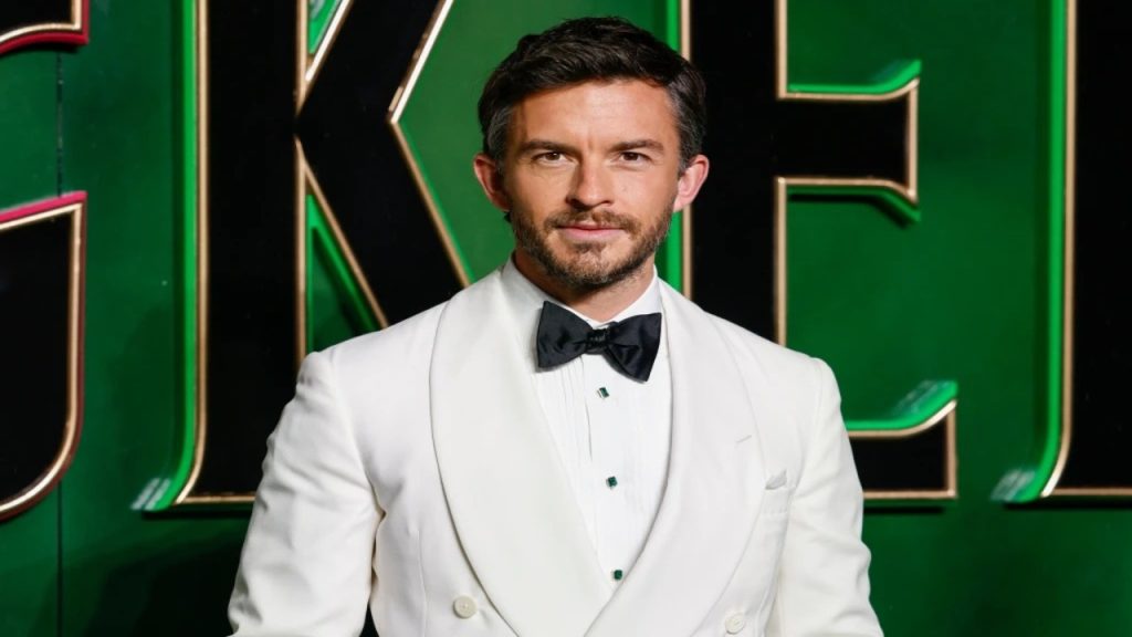 Jonathan Bailey named People’s Sexiest Man Alive 2025 Sexiest Man Alive for 2025