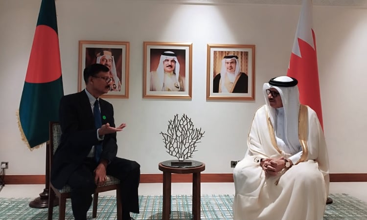 Touhid meets with Bahraini FM, discusses boosting bilateral ties