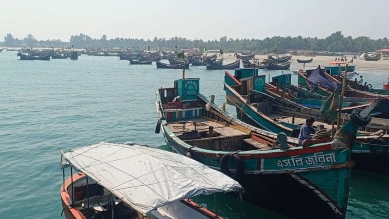 Arakan Army abducts six Rohingya fishermen in Teknaf
