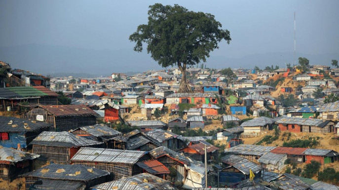 Gun, bullets recovered from Ukhiya Rohingya camp