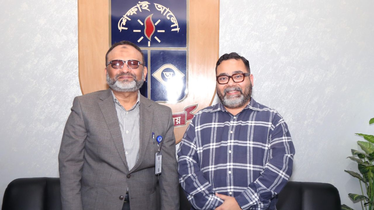 South Wales University VC meets DU VC