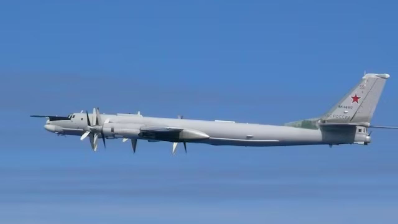 Russian bombers join Chinese air patrol near Japan