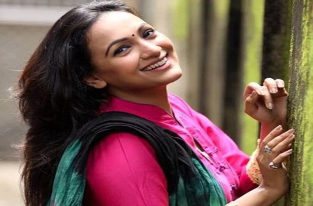 Bindu confirms divorce, hints at return to acting Afsan Ara Bindu