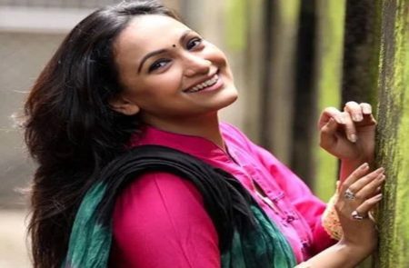 Bindu confirms divorce, hints at return to acting Afsan Ara Bindu