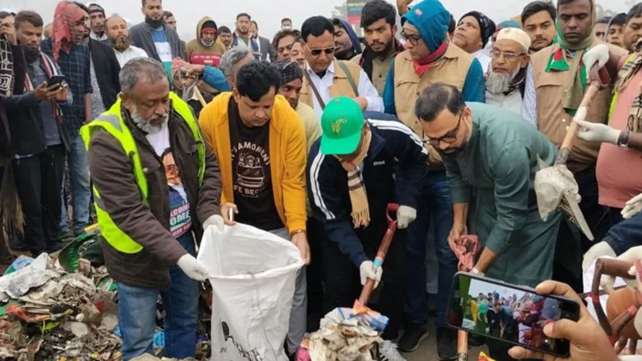 BNP undertakes cleanup drive at July 36 Expressway
