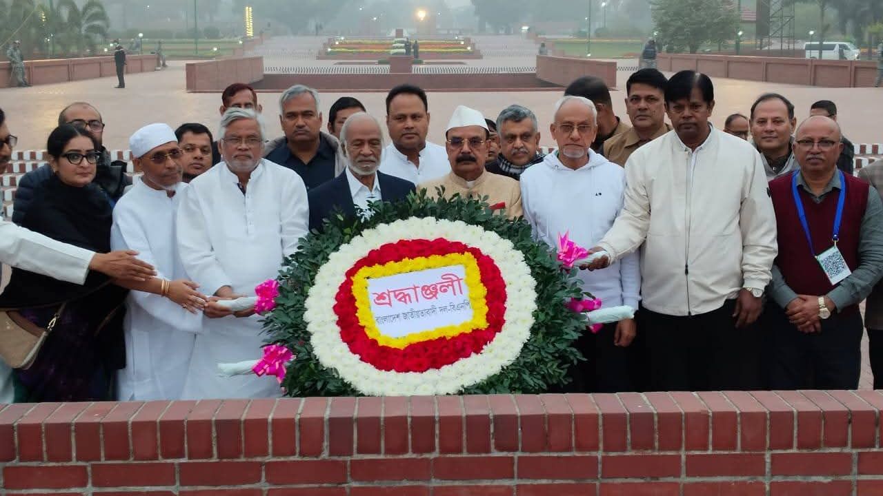 BNP leaders pay tribute to Liberation War martyrs on behalf of Tarique