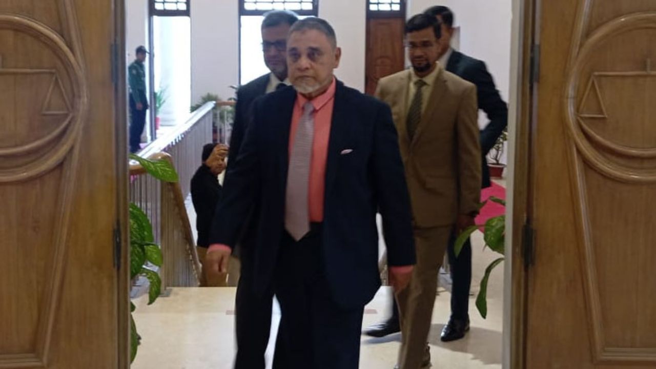 CEC holds pre-poll meeting with chief justice