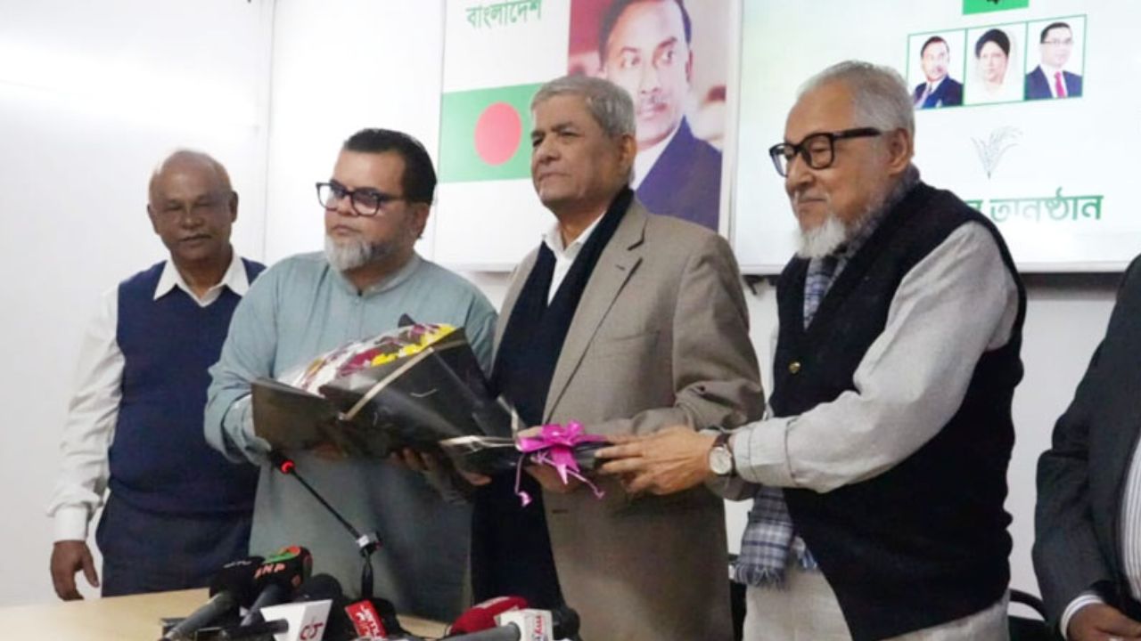 Bangladesh Jatiya Dal chief Ehsanul Huda joins BNP