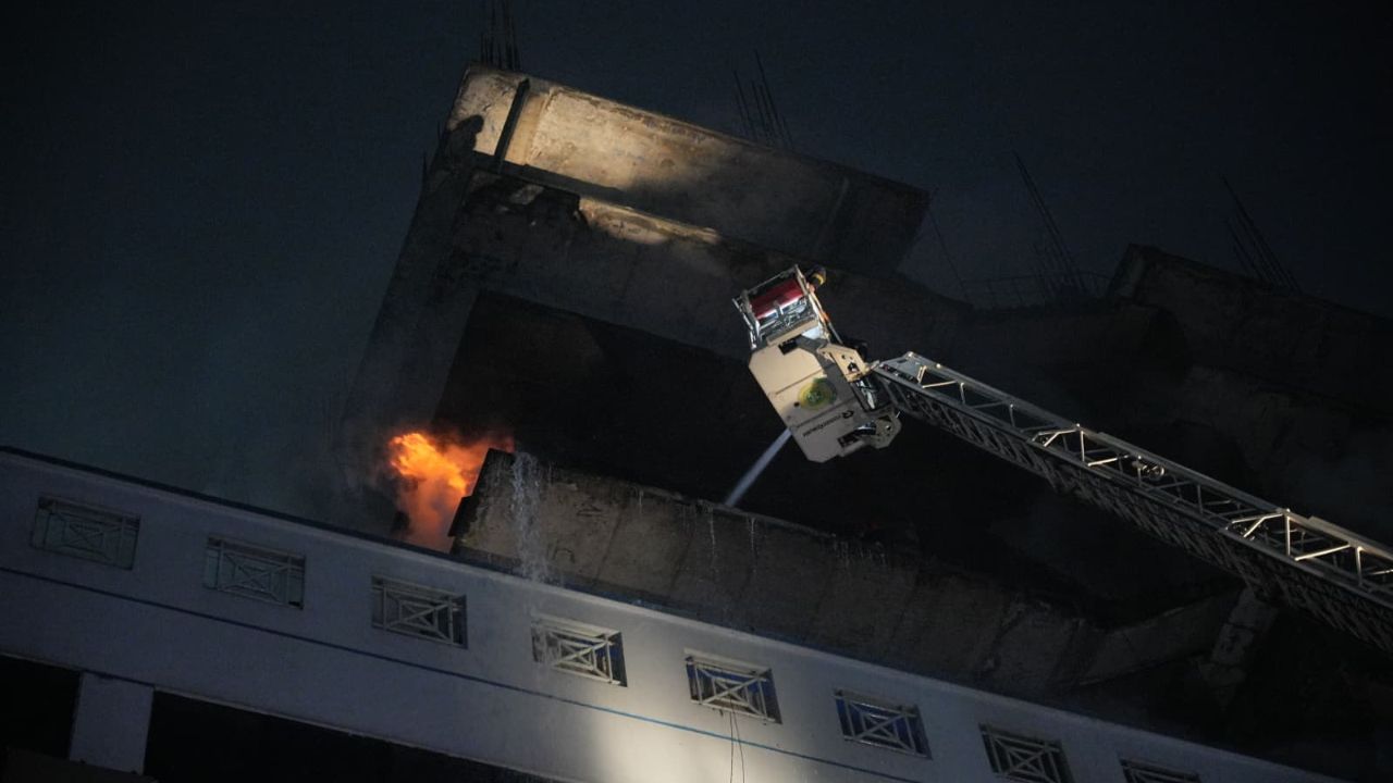 Gulistan shopping complex fire under control