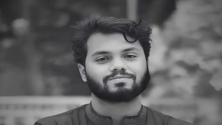 Showbiz fraternity mourns Osman Hadi, demands justice Hadi murder case