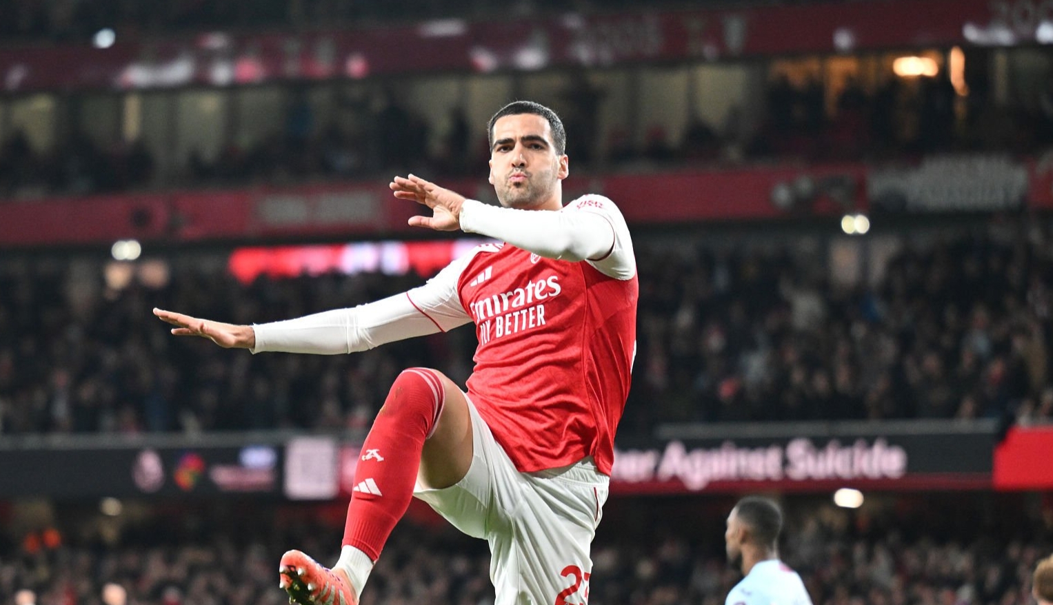 Merino and Saka fire Arsenal to solid win against Brentford