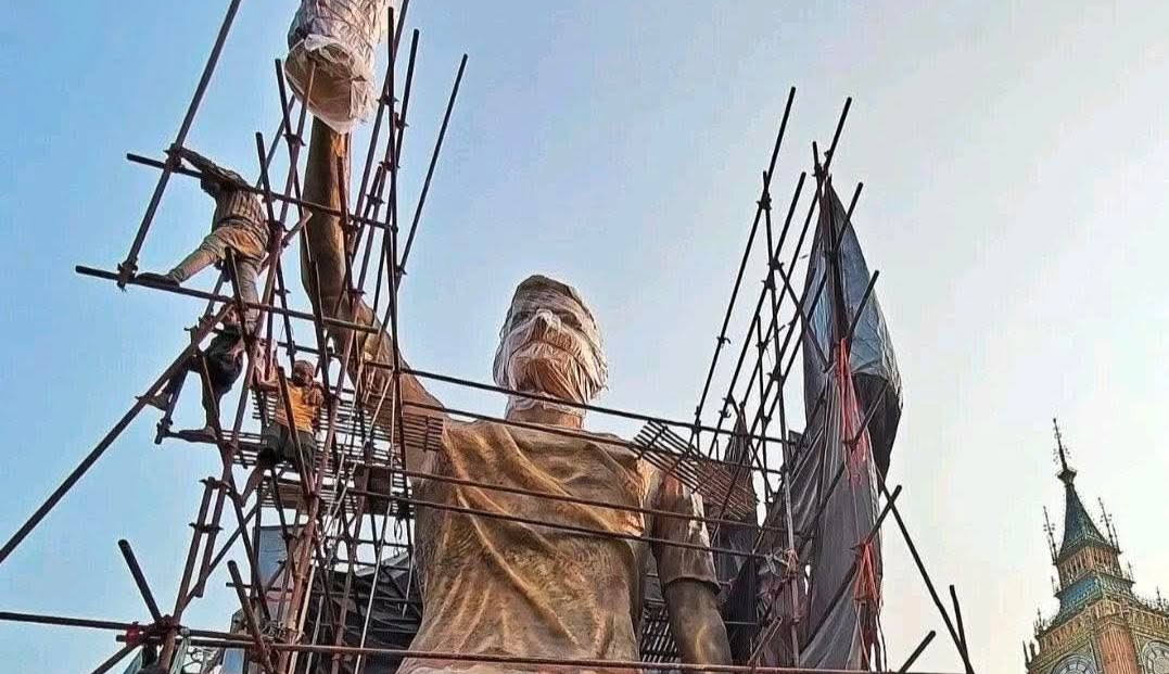 Messi set to unveil giant statue during India tour