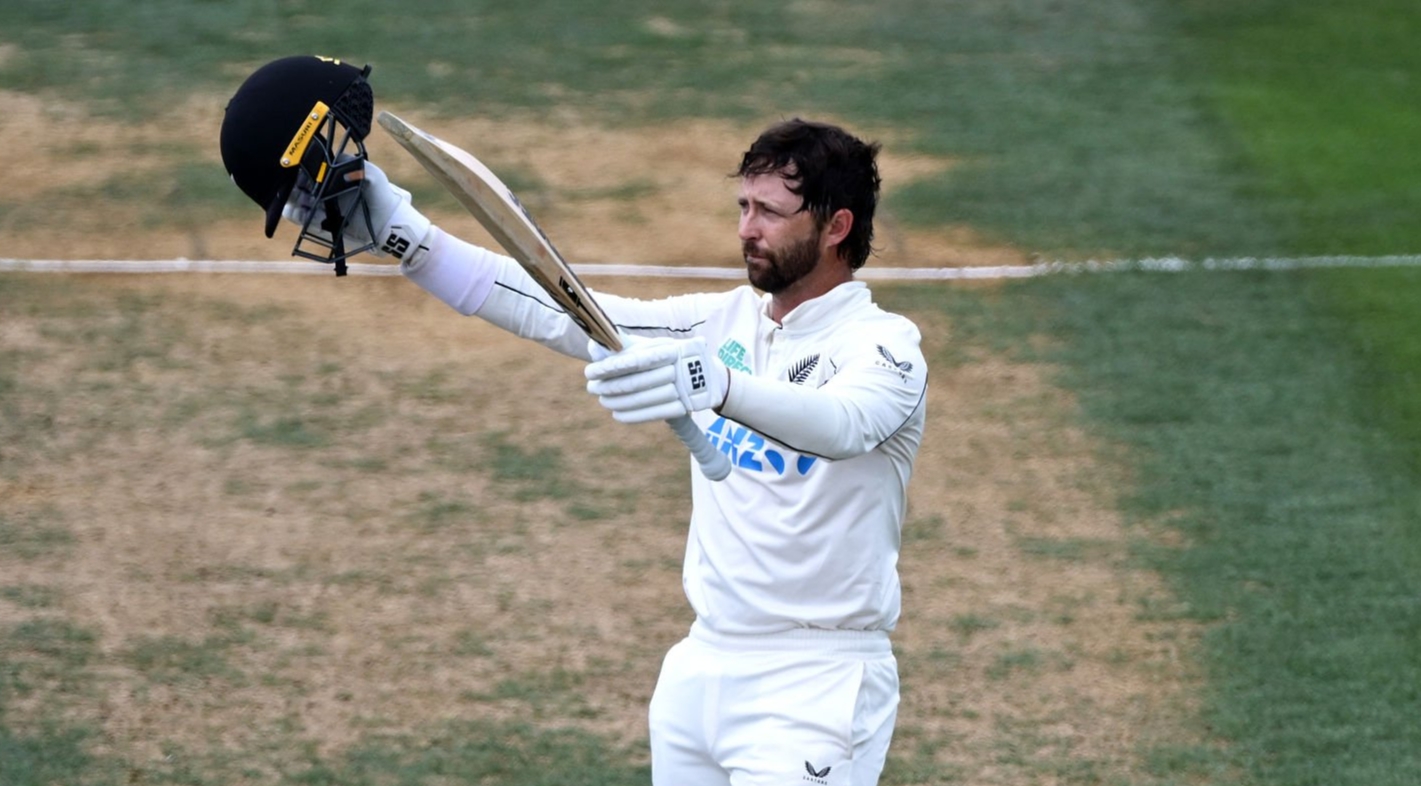 Conway double hundred puts New Zealand far ahead on day two