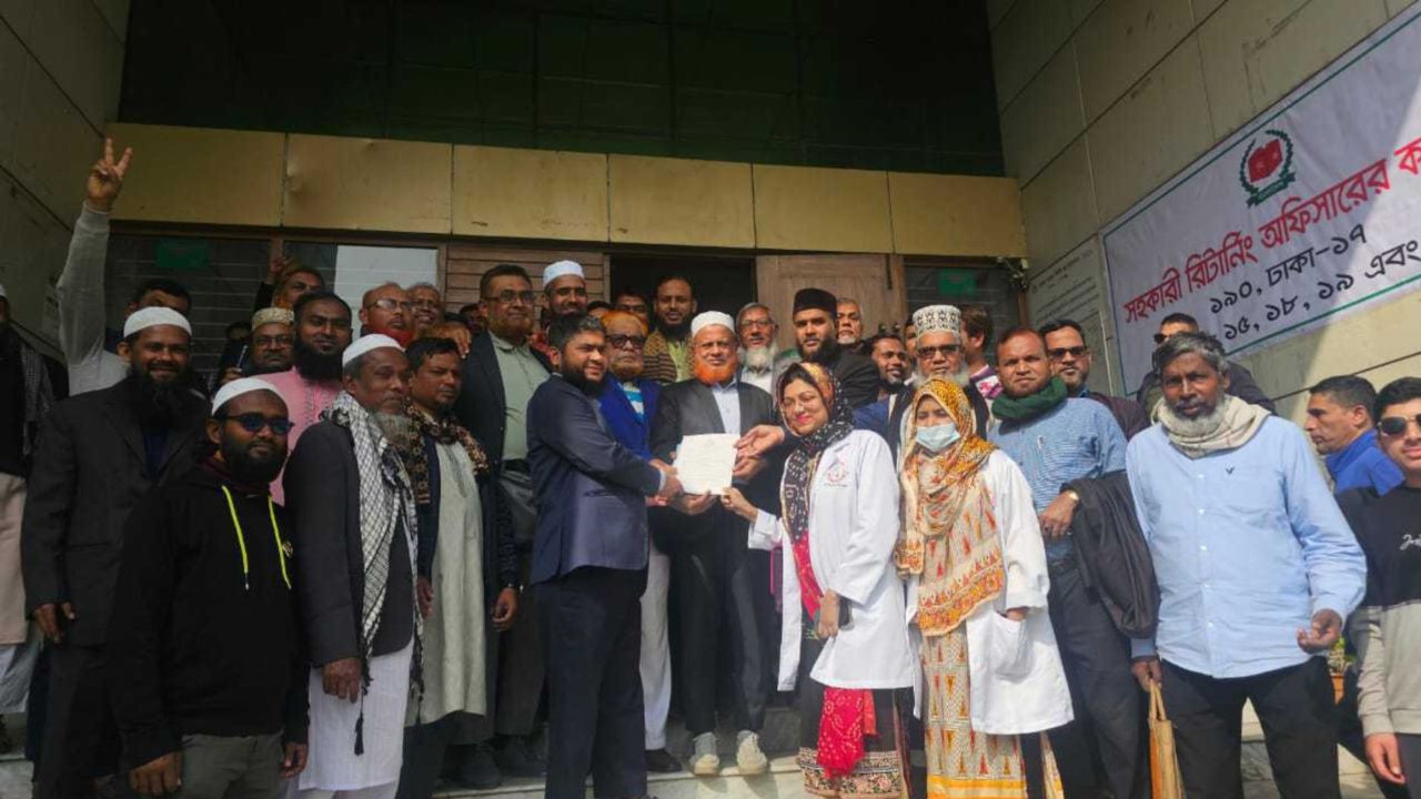 Jamaat candidate Khaliduzzaman collects nomination for Dhaka-17