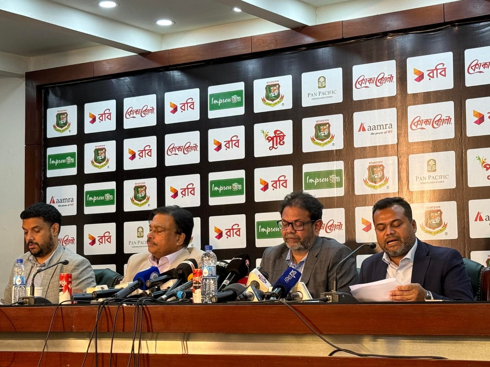 Faruque Ahmed salutes Tamim for choosing cricket over conflict