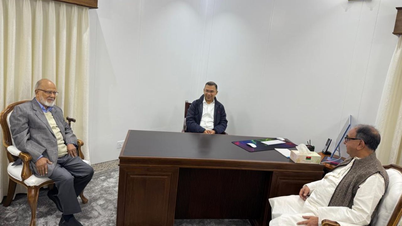 Tarique visits BNP chairperson’s office