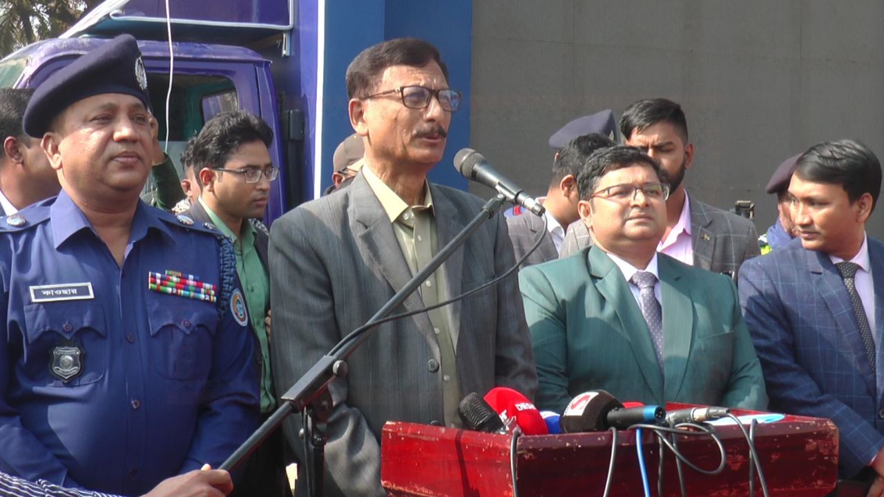 Govt invites foreign observers for election: Touhid