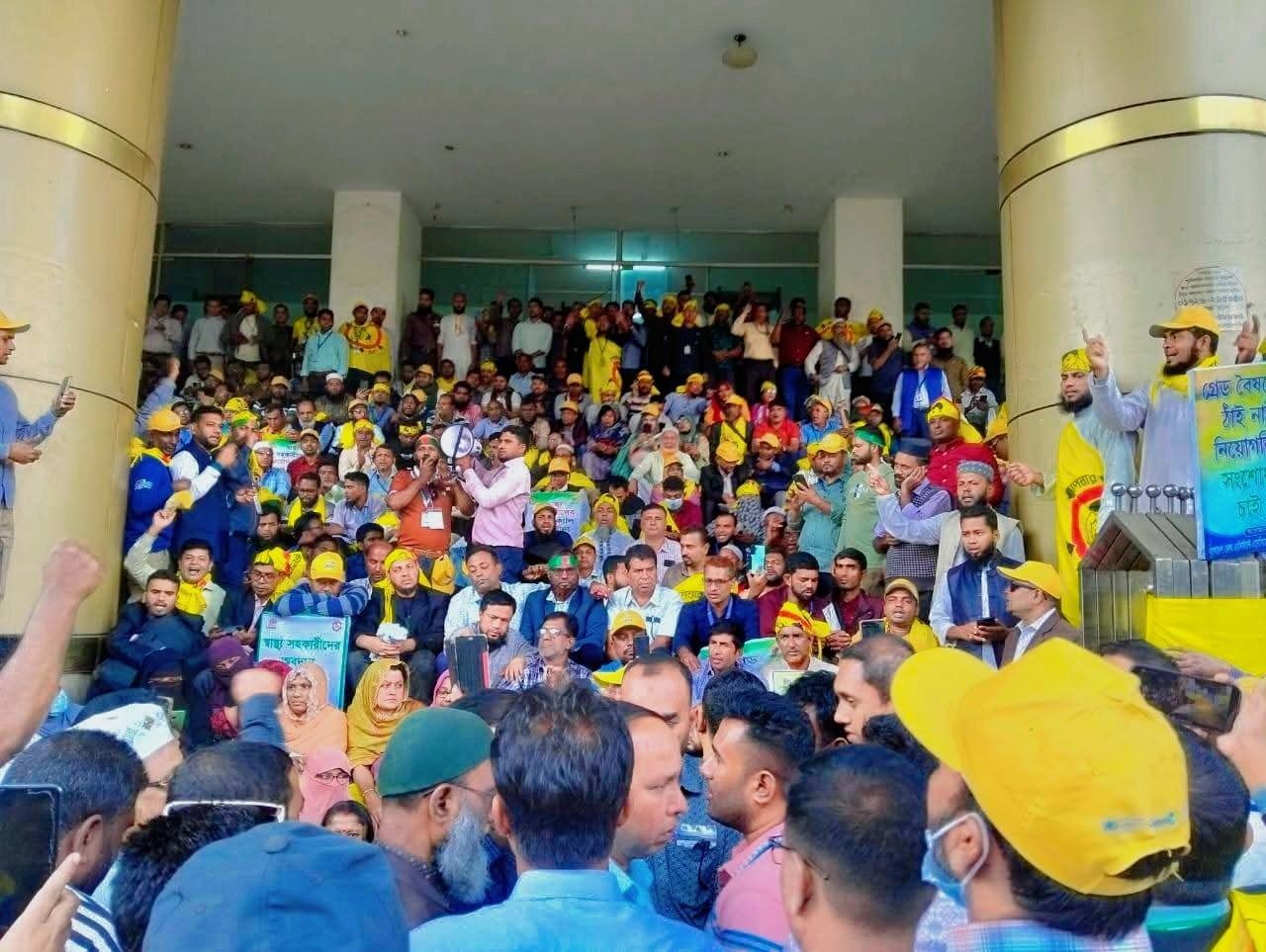 Health assistants continue strike demanding recruitment reform, pay equity