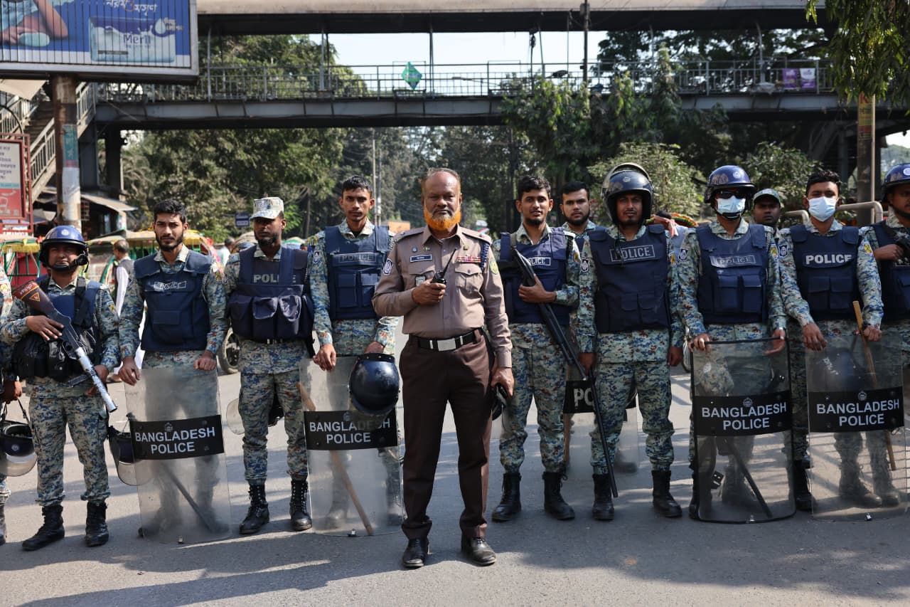 Protesters block Shahbagh 