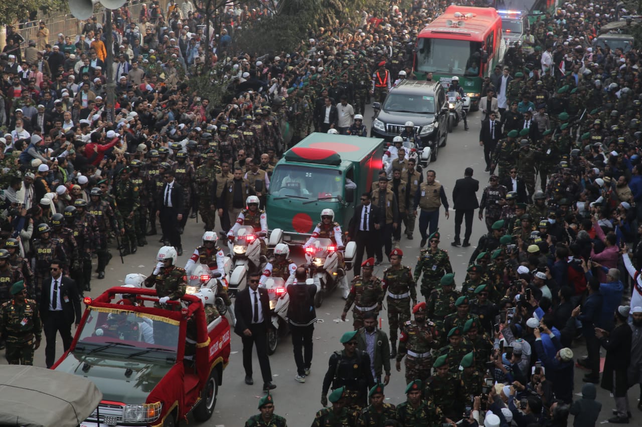 Khaleda laid to eternal rest beside Zia
